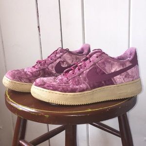 Nike velvet Air Force 1